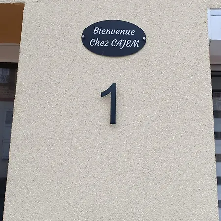 Cajem Semesterbostad *